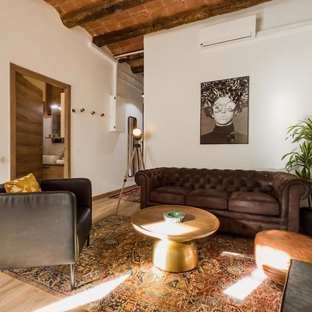 Magalhaes - Trad Flat In Poble Sec, Near Ramblas Barcelona Exterior foto